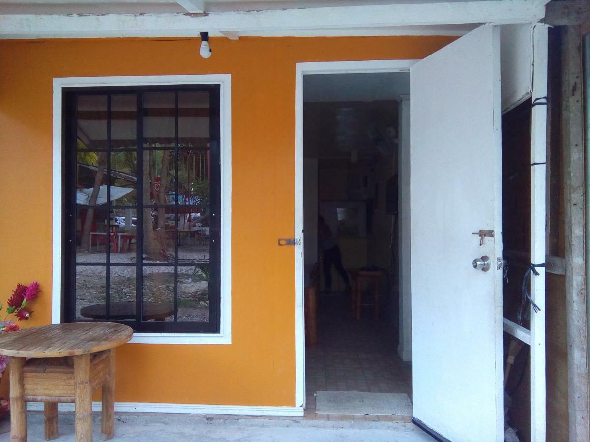 Mother Teresa Rooms And Restaurant Oslob Exterior photo